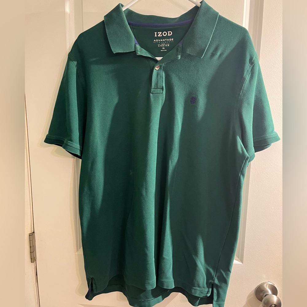 Izod Men's Green Short-Sleeve Polo
